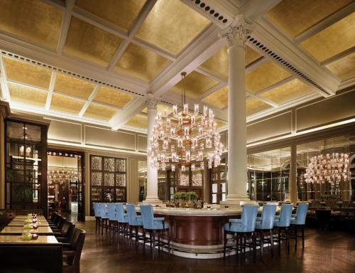 Ruang duduk di Corinthia London