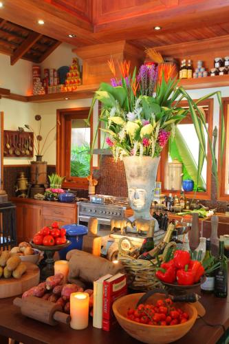 Mad på resortet eller i nærheden