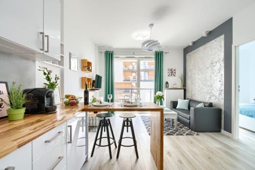 M&R Apartament Airport Konstruktorska 7