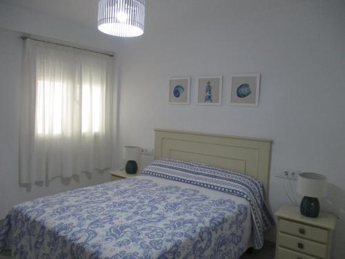Apartamento recién reformado y climatizado en ubicación inmejorable.