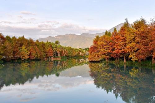 Un paisaje natural cerca de la estancia rural