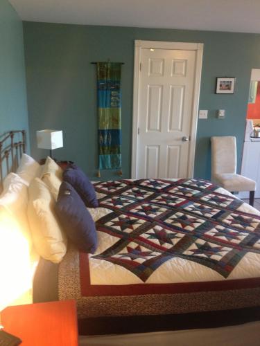 Φωτογραφία από το άλμπουμ του The Artisan Suites σε Hopewell Cape
