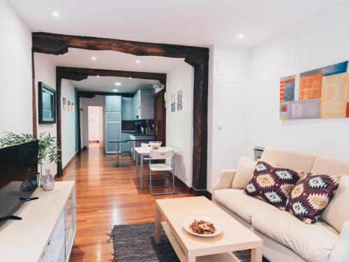Old Town Madari by People Rentals