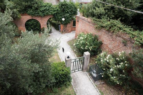 Venetian Mood: Secret Garden photo 21