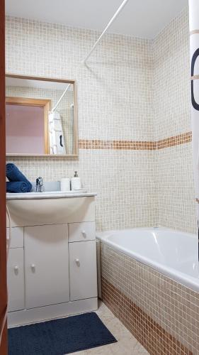 Kúpeľňa v ubytovaní Costa del Sol Manilva Playa Spa