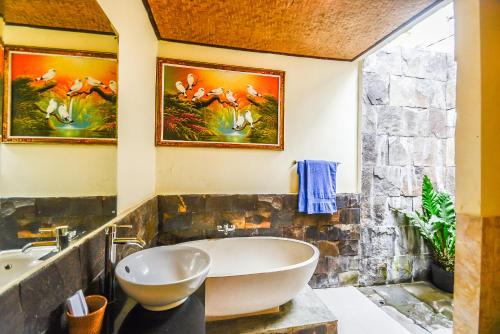 Kúpeľňa v ubytovaní Villa Tirtha Amertha Ubud