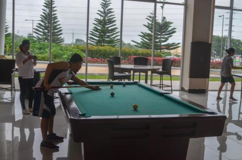 Tetamu yang menginap di 1 Bedroom Condo overlooking taal lake SMDC Wind Residences tagaytay City