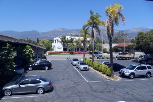 Gallery image of Rose Garden Inn in Santa Barbara
