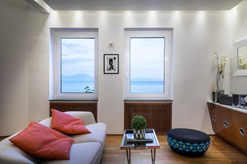 
A seating area at LHP Suite Posillipo
