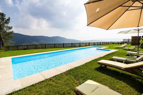 Swimmingpoolen hos eller tæt på Quinta da Baldieira