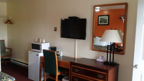 Gallery image of River Mist Inn in Sturgeon Falls