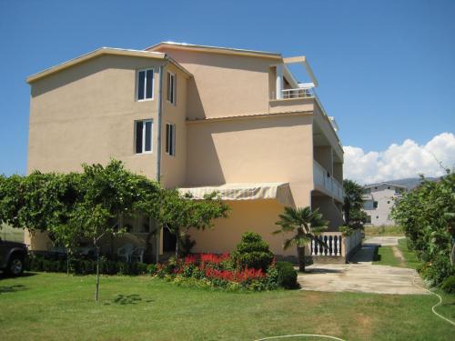 Φωτογραφία από το άλμπουμ του Apartaments Queen σε Ulcinj