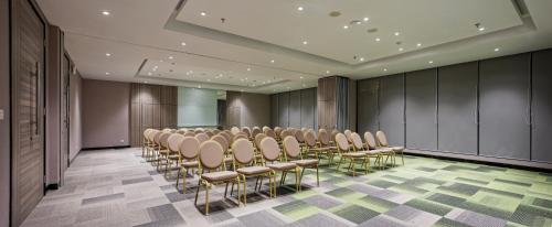 Konferenční prostory v ubytování MaxOne Platinum Hayam Wuruk