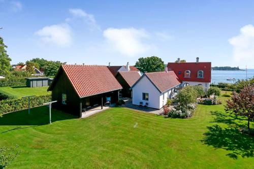 Gallery image of Troense Bed and Breakfast by the sea in Svendborg
