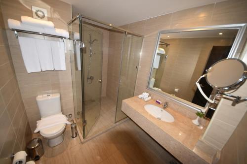 
Een badkamer bij Jaz Fanara Resort
