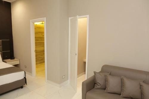Ruang duduk di Hotel Vergilius Billia