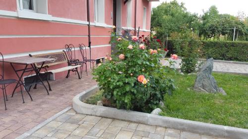 Taman di luar Al borgo di Sant'Orso - CIR 0342