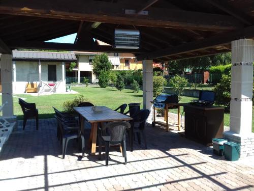 Φωτογραφία από το άλμπουμ του Eli's House σε Bolzano Novarese