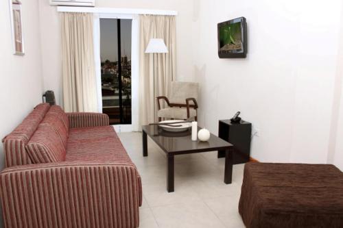 Ruang duduk di De Los Arroyos Apart Hotel