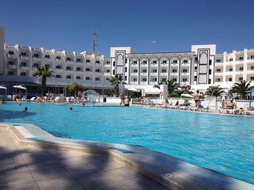 Gambar di galeri bagi Aylimas Family Hotel di Monastir