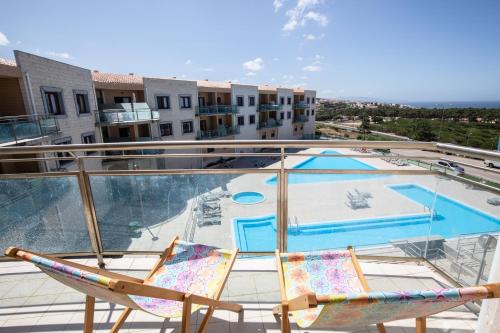 Ericeira Lounge Seaside Apartmentの敷地内または近くにあるプール