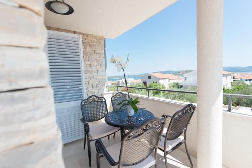 Gambar di galeri bagi Villa Kos Murter Apartments di Murter