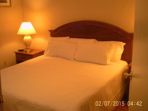 Ένα ή περισσότερα κρεβάτια σε δωμάτιο στο Oak Grove Apartment Hattiesburg, MS