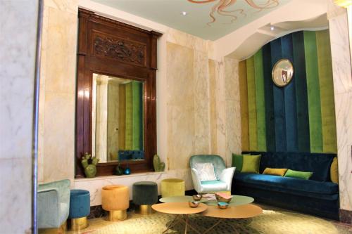 Χώρος καθιστικού στο Hotel Continental Genova