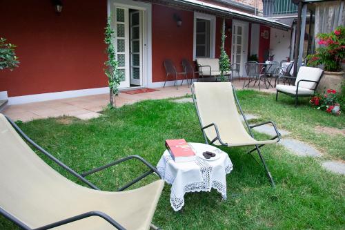 Fotografie z fotogalerie ubytování Villa Goccia di Vino v destinaci La Morra