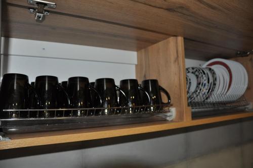Dapur atau dapur kecil di FULL HOUSE capsule hostel