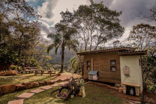 En have udenfor Pousada Flor de Lótus dos Canyons