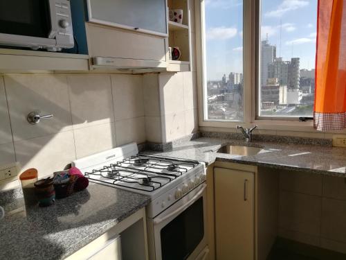 Una cocina o zona de cocina en Semipiso en Las Lomitas
