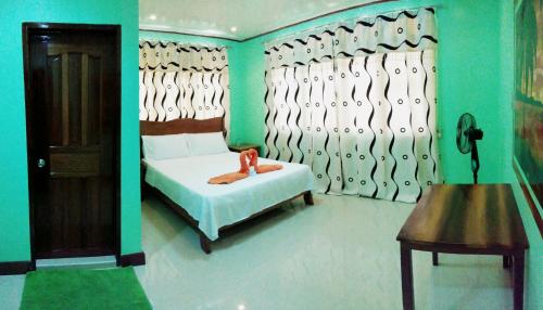 CHISIPHIL Homestay Port Barton