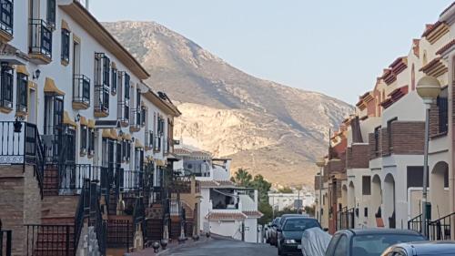 ベナルマデナにあるExcelente habitación en bonita y tranquila casa en Benalmadena puebloのギャラリーの写真