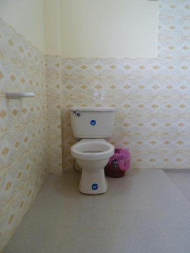 A bathroom at Hostal Puerto Yumani
