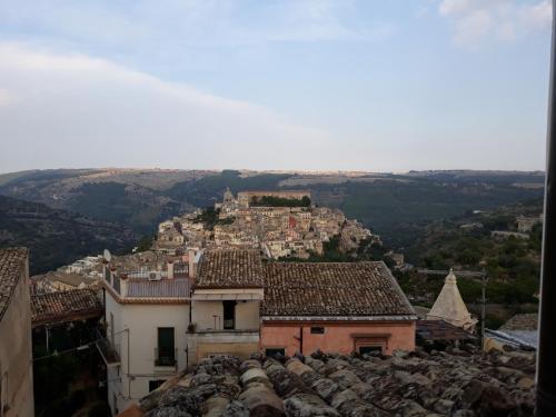 a view of a town from atop a hill at Via Pezza 100 in Ragusa