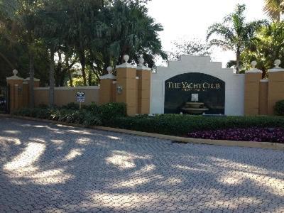 Zahrada ubytování The Nautical! Amazing 3Bed 2Bath Apartment at Aventura Yacht Club