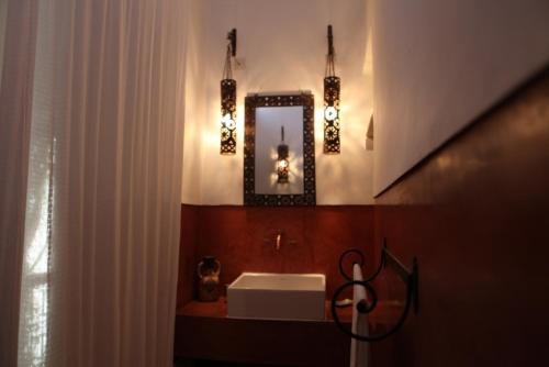 Ett badrum på Dar El Calame