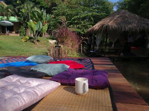 Κήπος έξω από το Brookhouse at Khaoyai