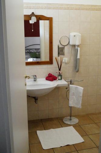 Ένα μπάνιο στο Bed And Breakfast Il Garoch