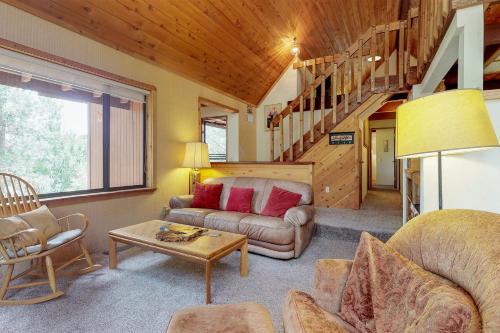 Cedar Creek Cabin – Photos 5