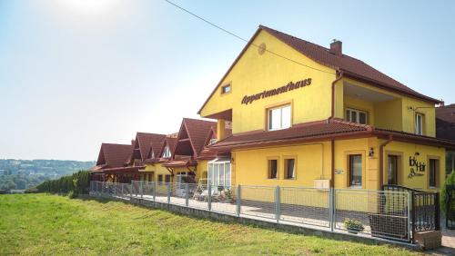 Nemes Apartmanház 8380 Hévíz, Vörösmarty utca 114. kép - 3