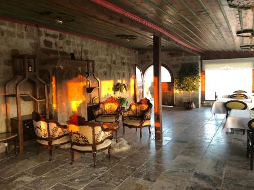 Χώρος καθιστικού στο NOSTALJİ CAVE SUİT HOTEL
