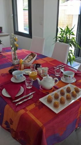 Jídlo v bed and breakfast nebo okolí