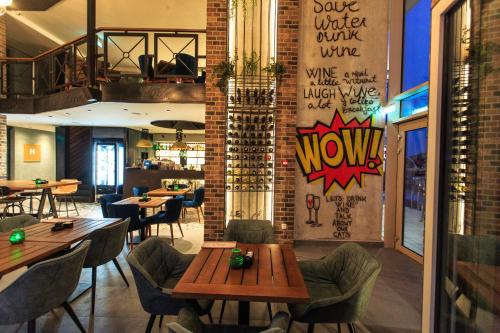 Posezení v ubytování Hotel WOW