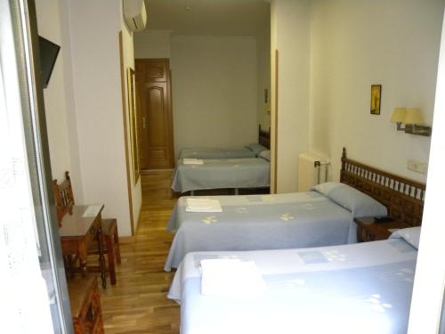 Hostal Biarritz photo 24
