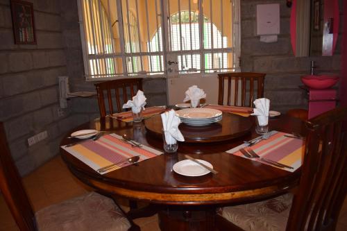 Fotografie z fotogalerie ubytování Tommy's Airport Lounge v destinaci Nairobi