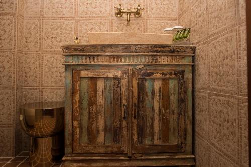 Gallery image of Limeni Inn Boutique Hotel Adults only 12plus in Limeni