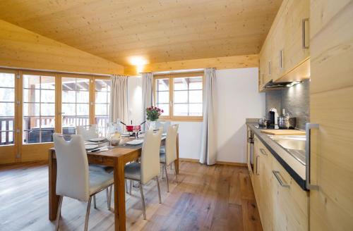 Kuchyň nebo kuchyňský kout v ubytování Tenaya