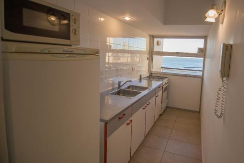 Dapur atau dapur kecil di Bristol Apart Hotel